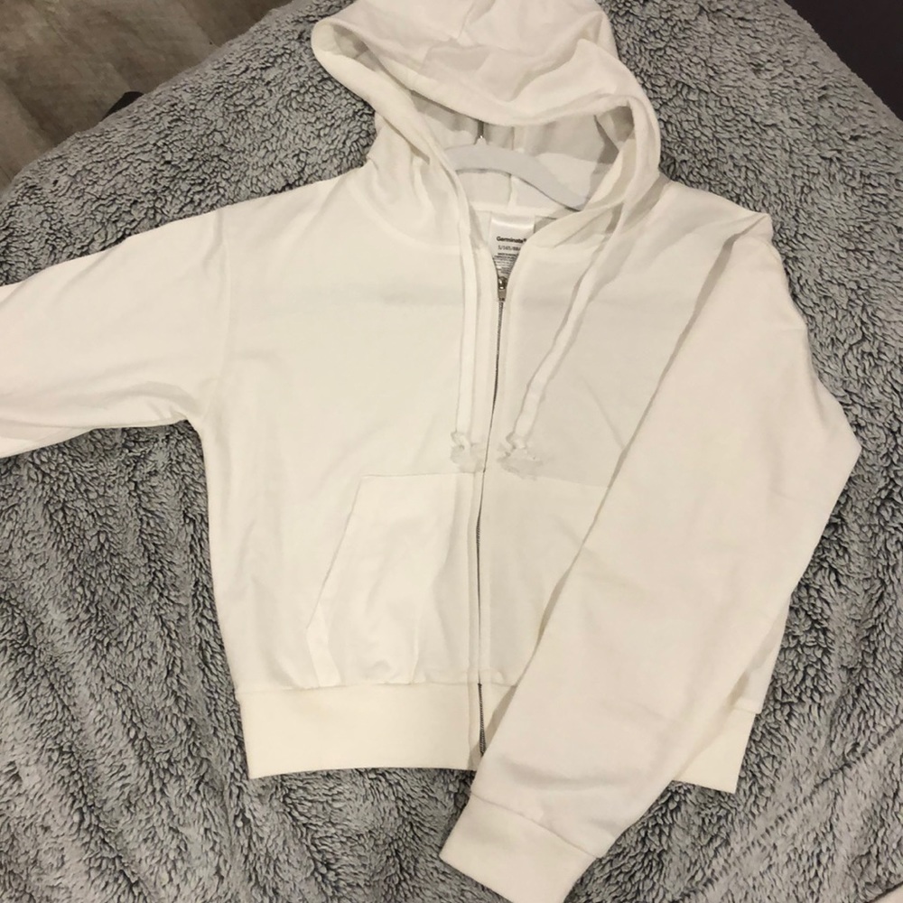 White zip up hoodie